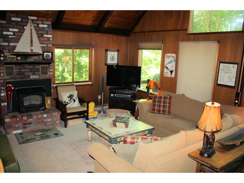 20 View Road, Unit B90 Wilmington, VT 05363 - Photo 11 of 18 Gallery Image 11