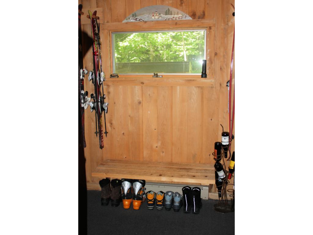 20 View Road, Unit B90 Wilmington, VT 05363 - Photo 8 of 18 Gallery Image 8