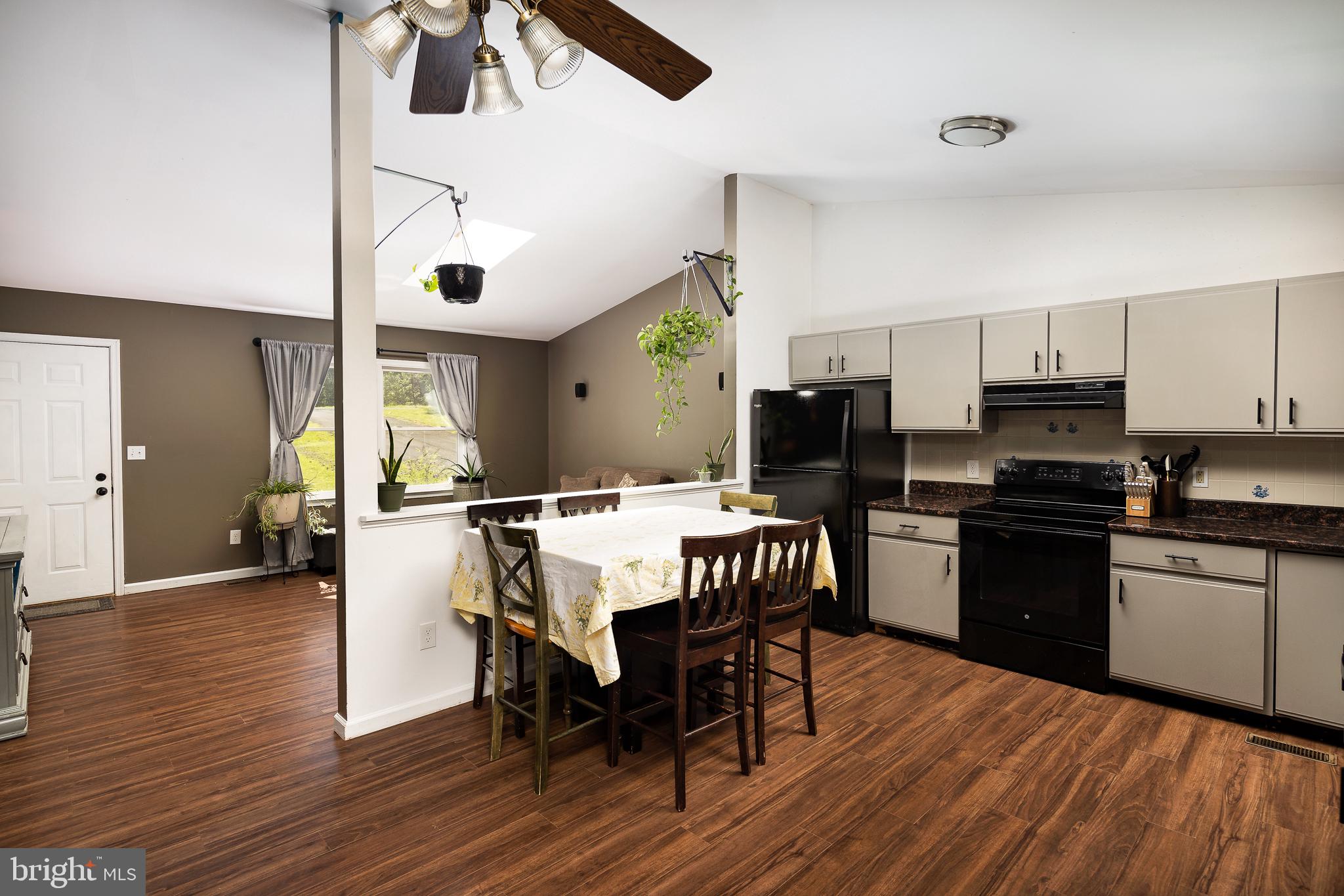 12521 Hazel River Road Rixeyville, VA 22737 - Photo 12 of 33 Kitchen