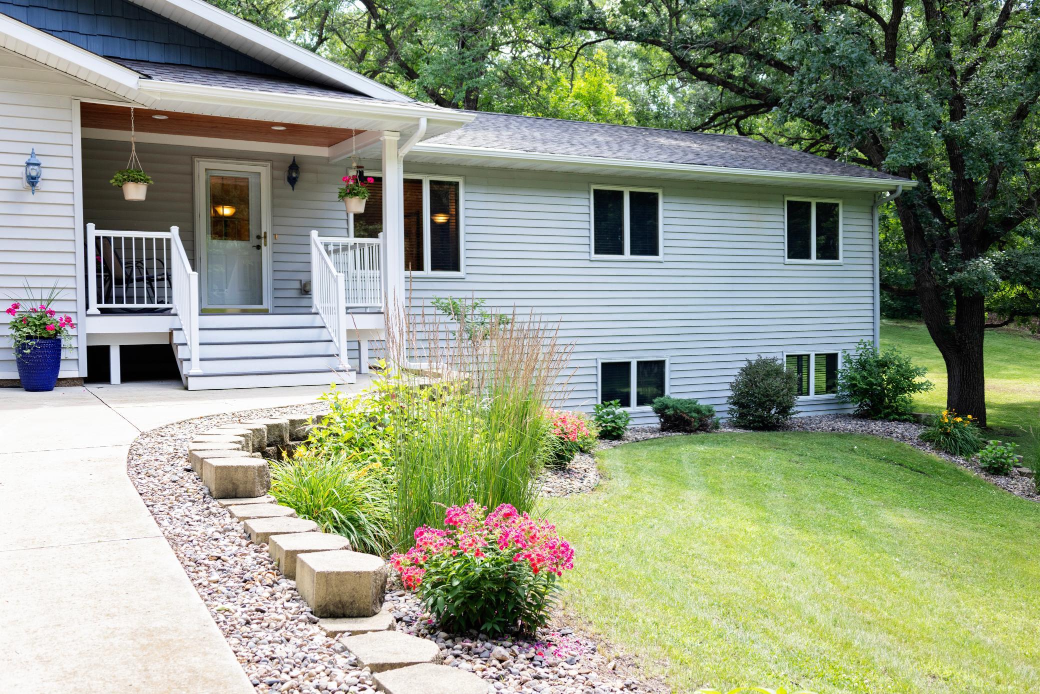 2485 Reeds Villa Court Alexandria, MN 56308 - Photo 2 of 38