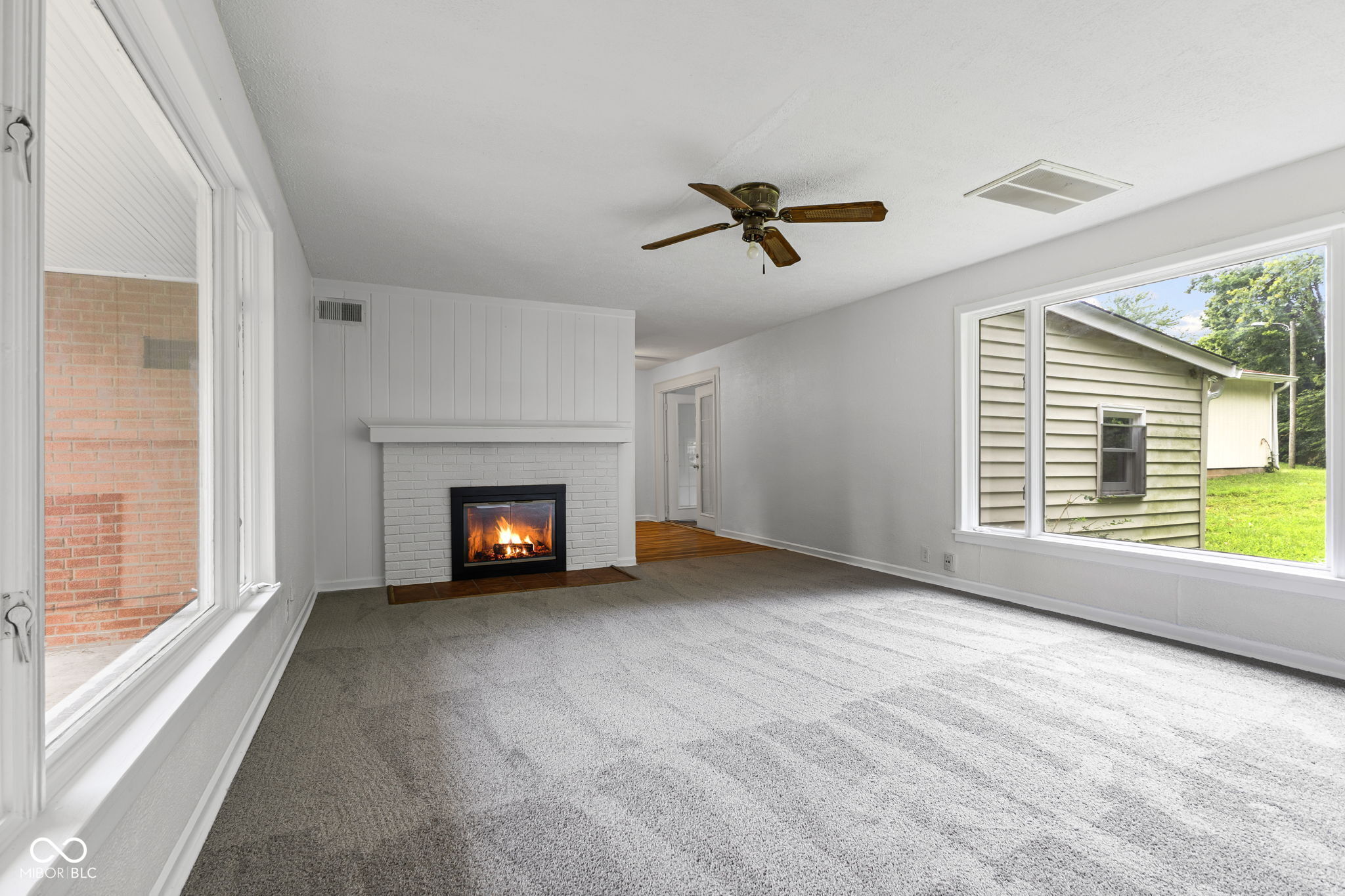 4245 West County Line Road Greenwood, IN 46142 - Photo 6 of 26 Gallery Image 6
