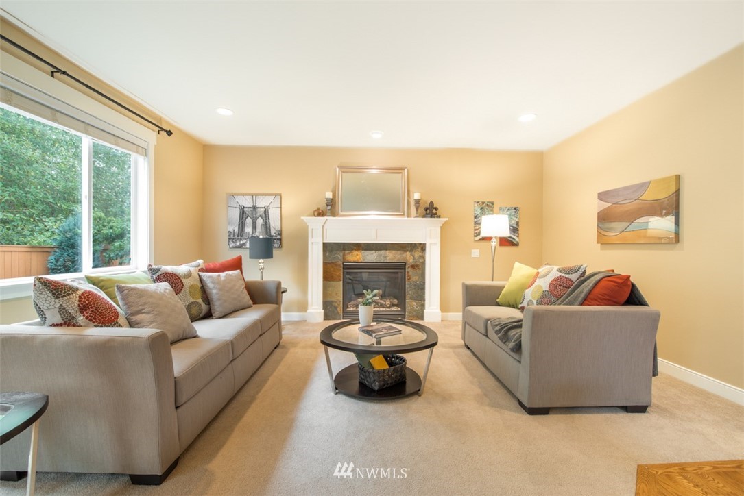 17019 16th Drive Southeast Bothell, WA 98012 - Photo 4 of 25