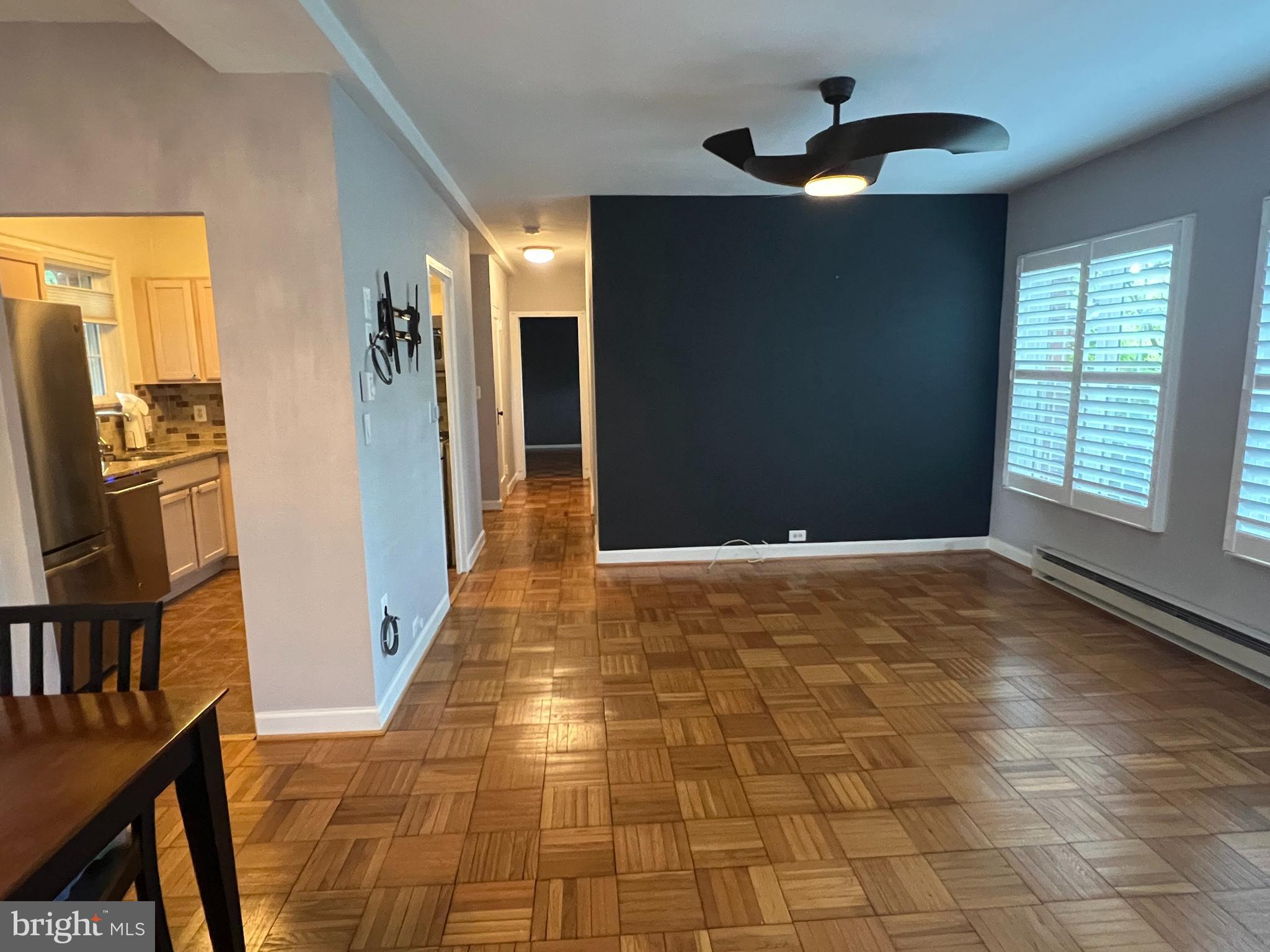 3222 Wellington Road Alexandria, VA 22302 - Photo 11 of 45 Living Room