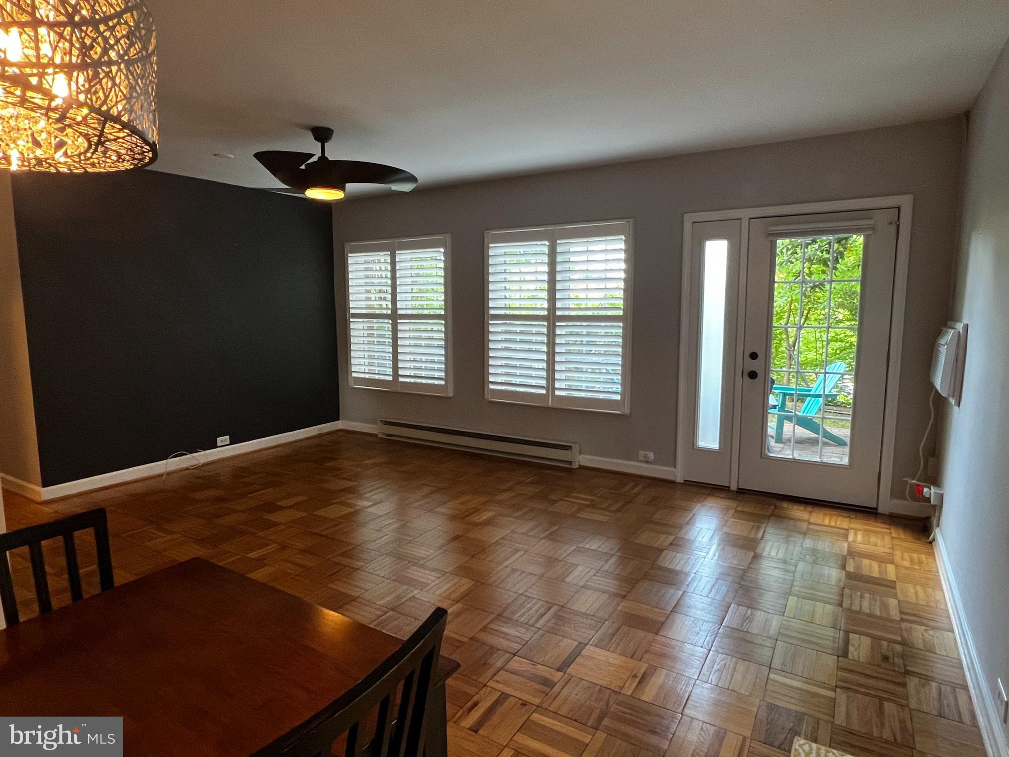 3222 Wellington Road Alexandria, VA 22302 - Photo 15 of 45 Door to patio from living room
