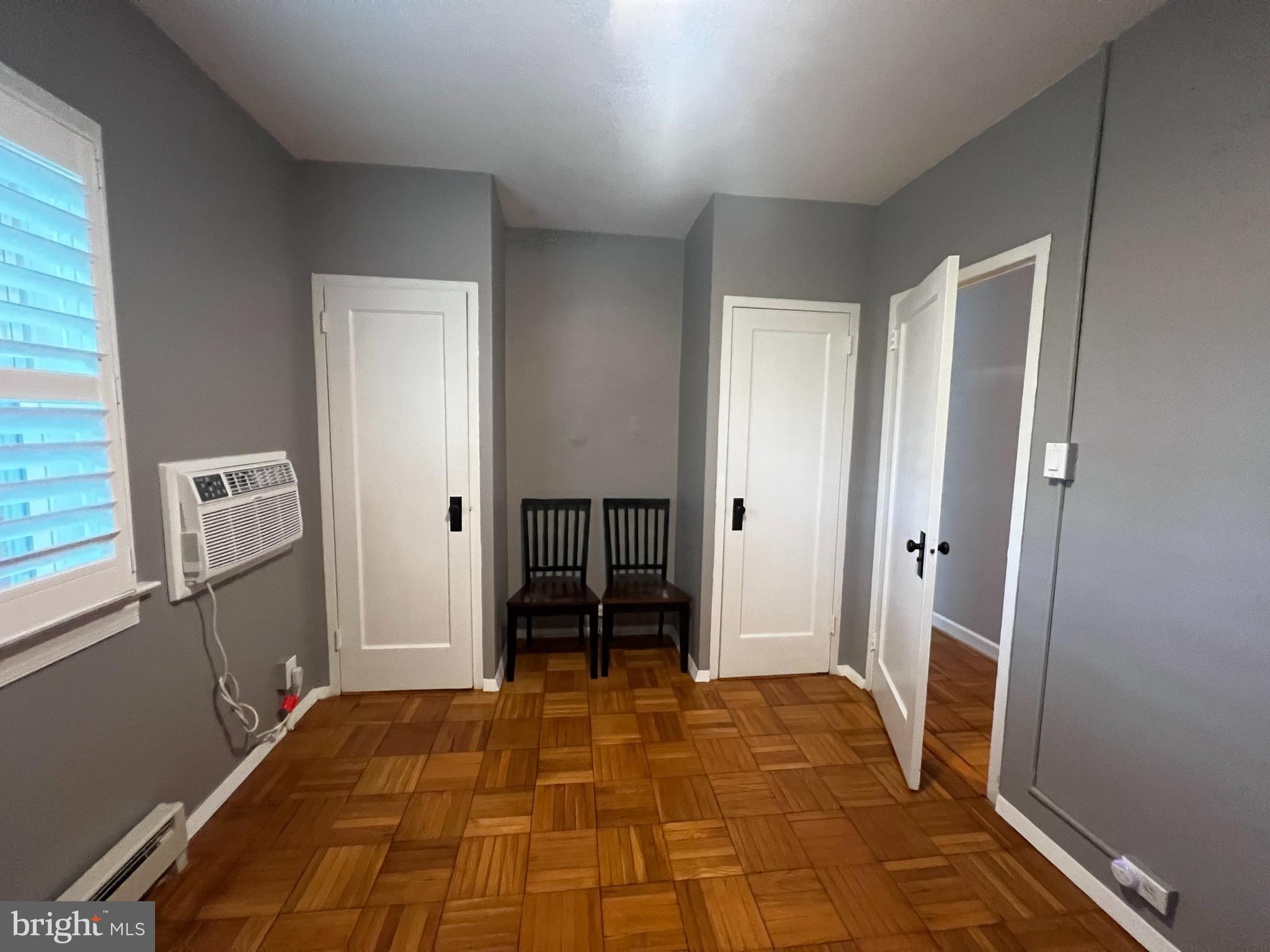 3222 Wellington Road Alexandria, VA 22302 - Photo 19 of 45 2nd bedroom