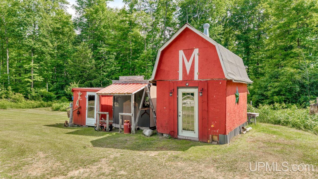 8511 Hyland Road Manistique, MI 49854 - Photo 43 of 67