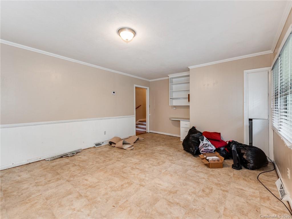 10128 Mt Holly Road Charlotte, NC 28214 - Photo 11 of 24 a view of a room with closet and a window