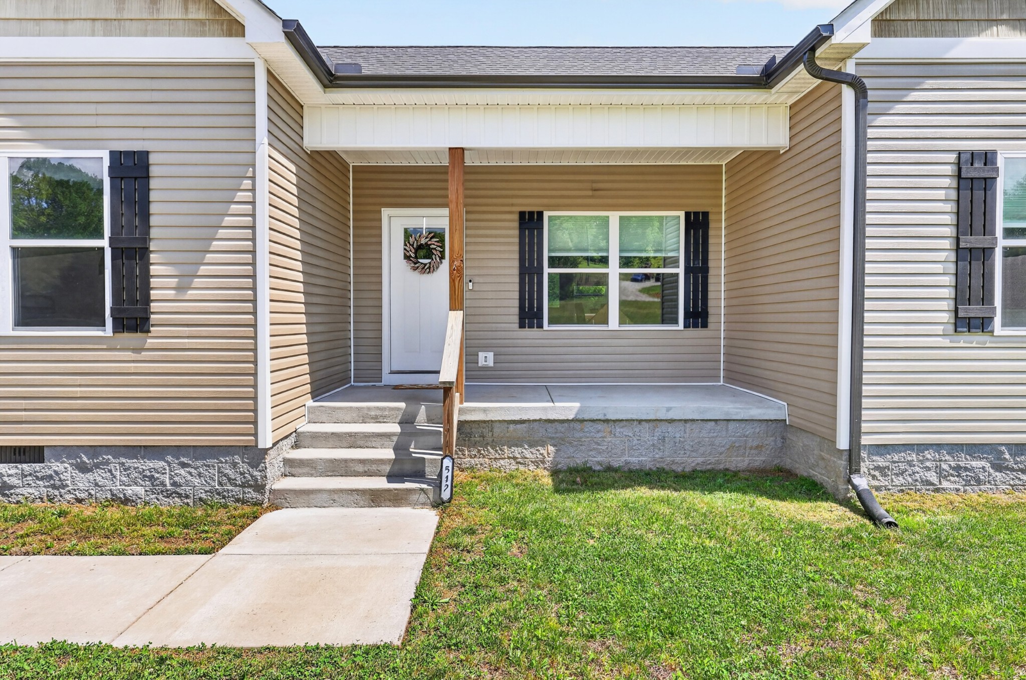 542 Sycamore Road Dickson, TN 37055 - Photo 4 of 39