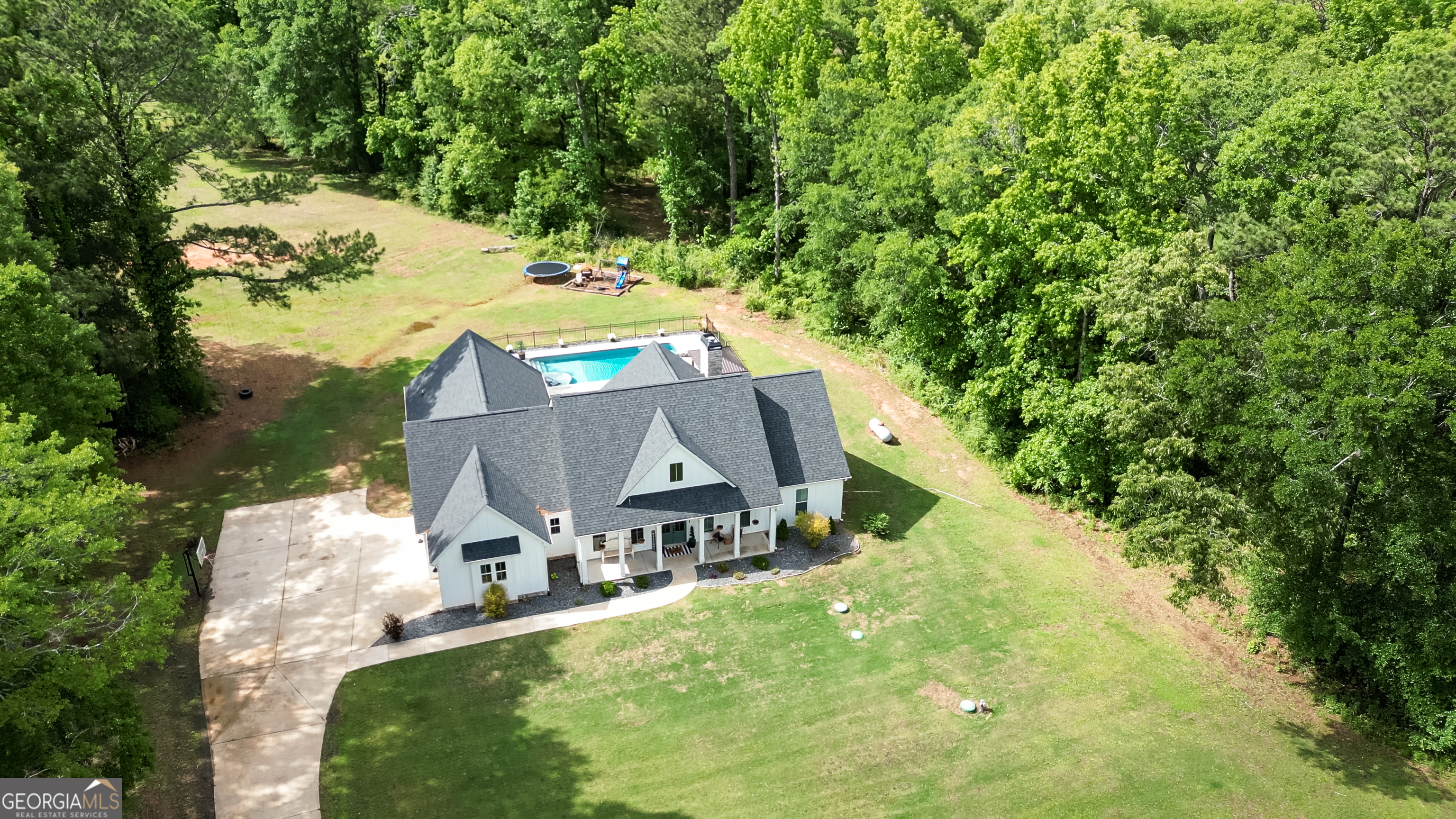 399 Dunn Road Molena, GA 30258 - Photo 1 of 72