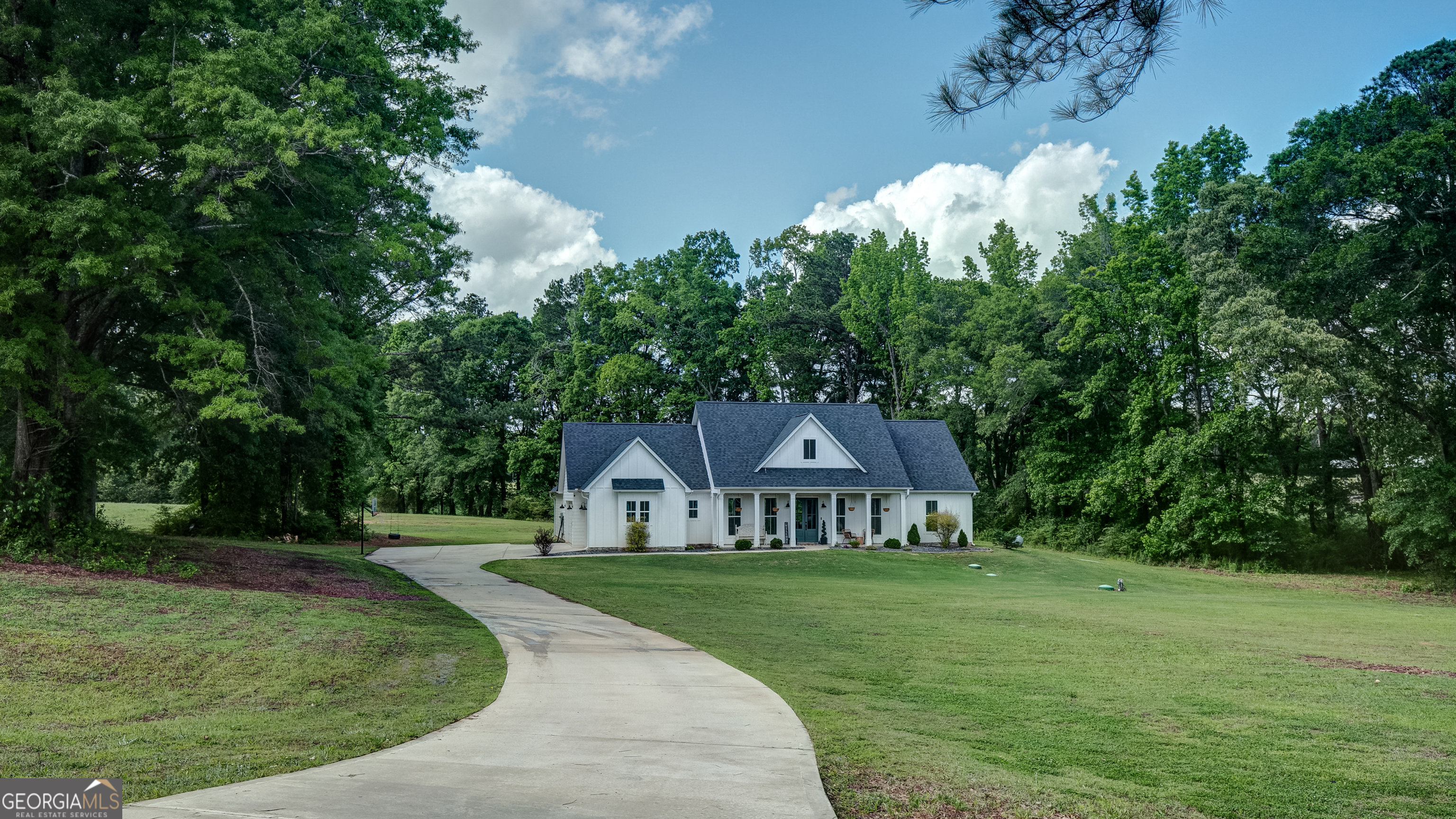 399 Dunn Road Molena, GA 30258 - Photo 2 of 72