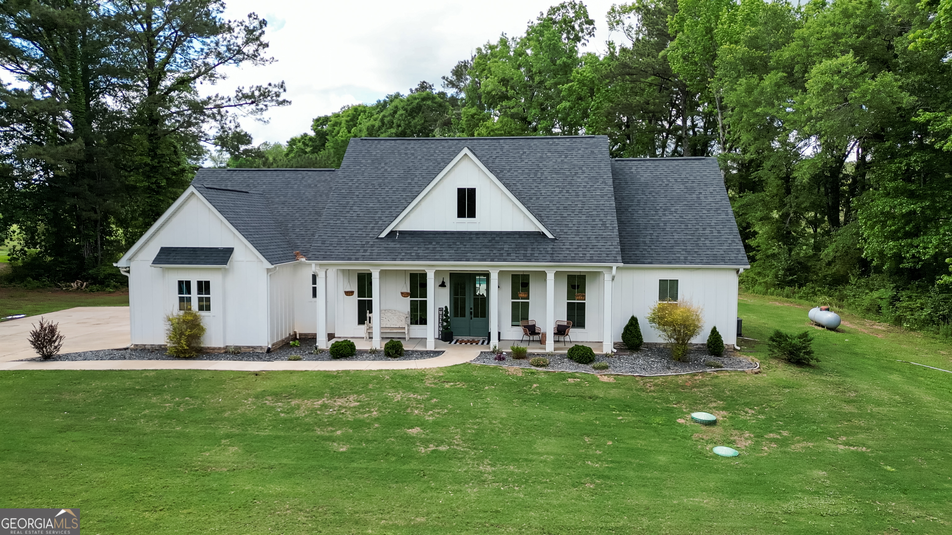 399 Dunn Road Molena, GA 30258 - Photo 3 of 72
