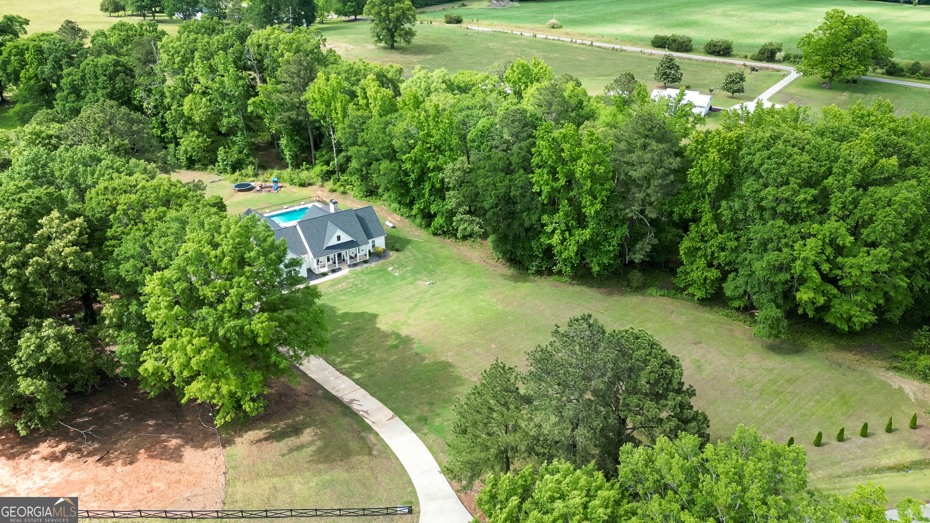 399 Dunn Road Molena, GA 30258 - Photo 4 of 72