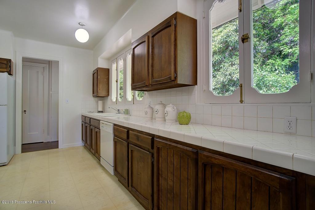 1275 New York Drive Altadena, CA 91001 - Photo 24 of 41 1275_New York Dr._028