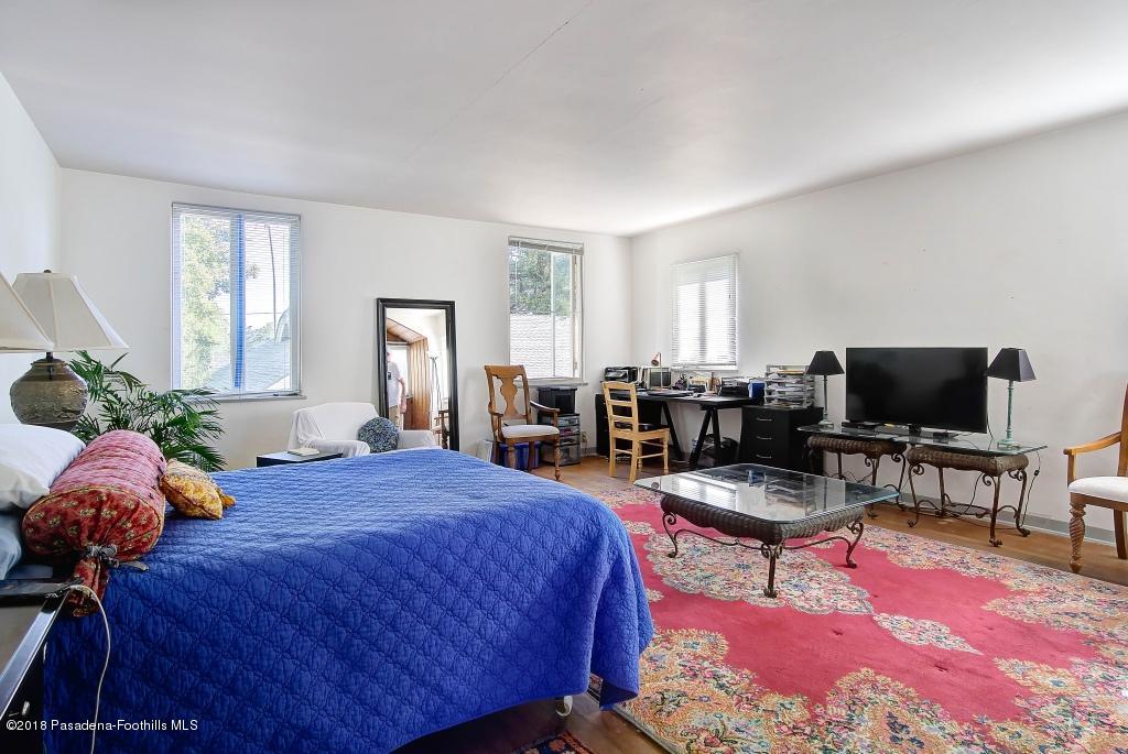 1275 New York Drive Altadena, CA 91001 - Photo 37 of 41 1275_New York Dr._042