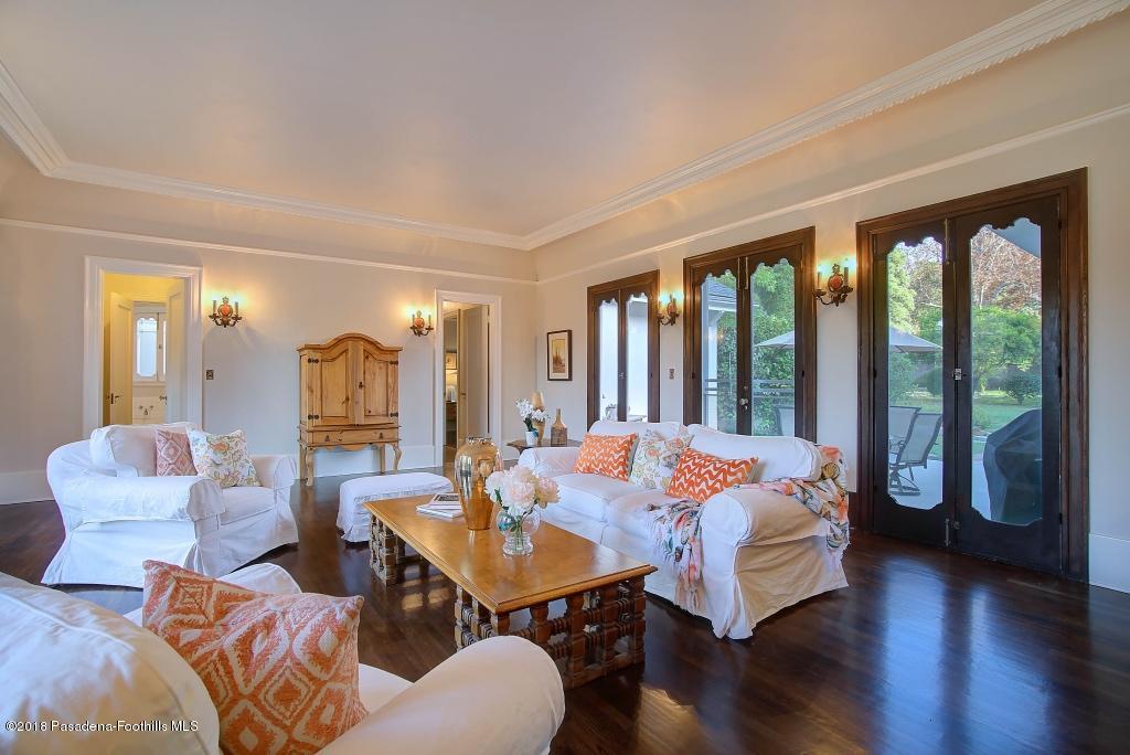 1275 New York Drive Altadena, CA 91001 - Photo 8 of 41 1275_New York Dr._010