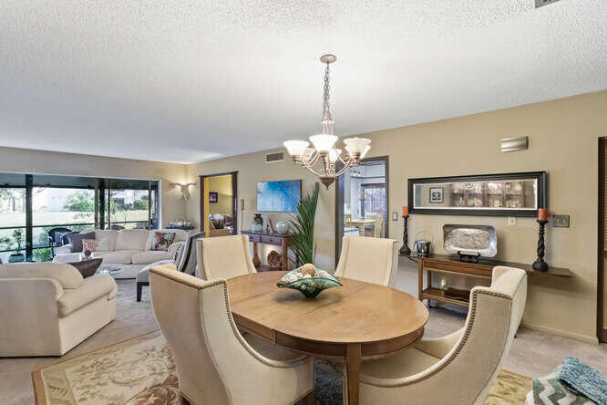 6157 Old Court Road, Unit 126 Boca Raton, FL 33433 - Photo 14 of 33 6157 Old Court Rd Apt 126 Boca-small-016