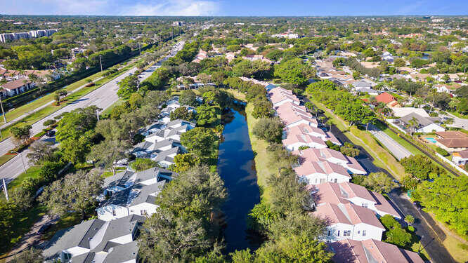 6157 Old Court Road, Unit 126 Boca Raton, FL 33433 - Photo 31 of 33 6157 Old Court Rd Apt 126 Boca-small-031