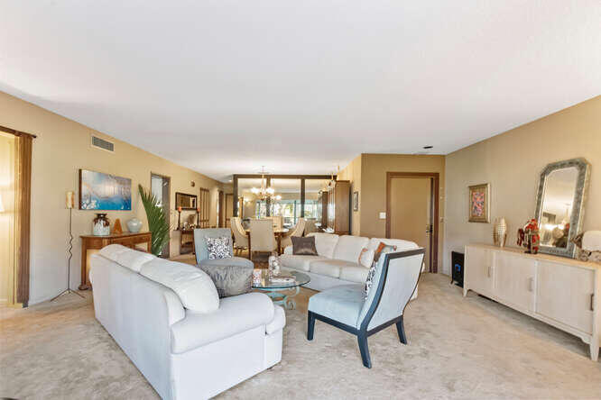 6157 Old Court Road, Unit 126 Boca Raton, FL 33433 - Photo 10 of 33 6157 Old Court Rd Apt 126 Boca-small-009