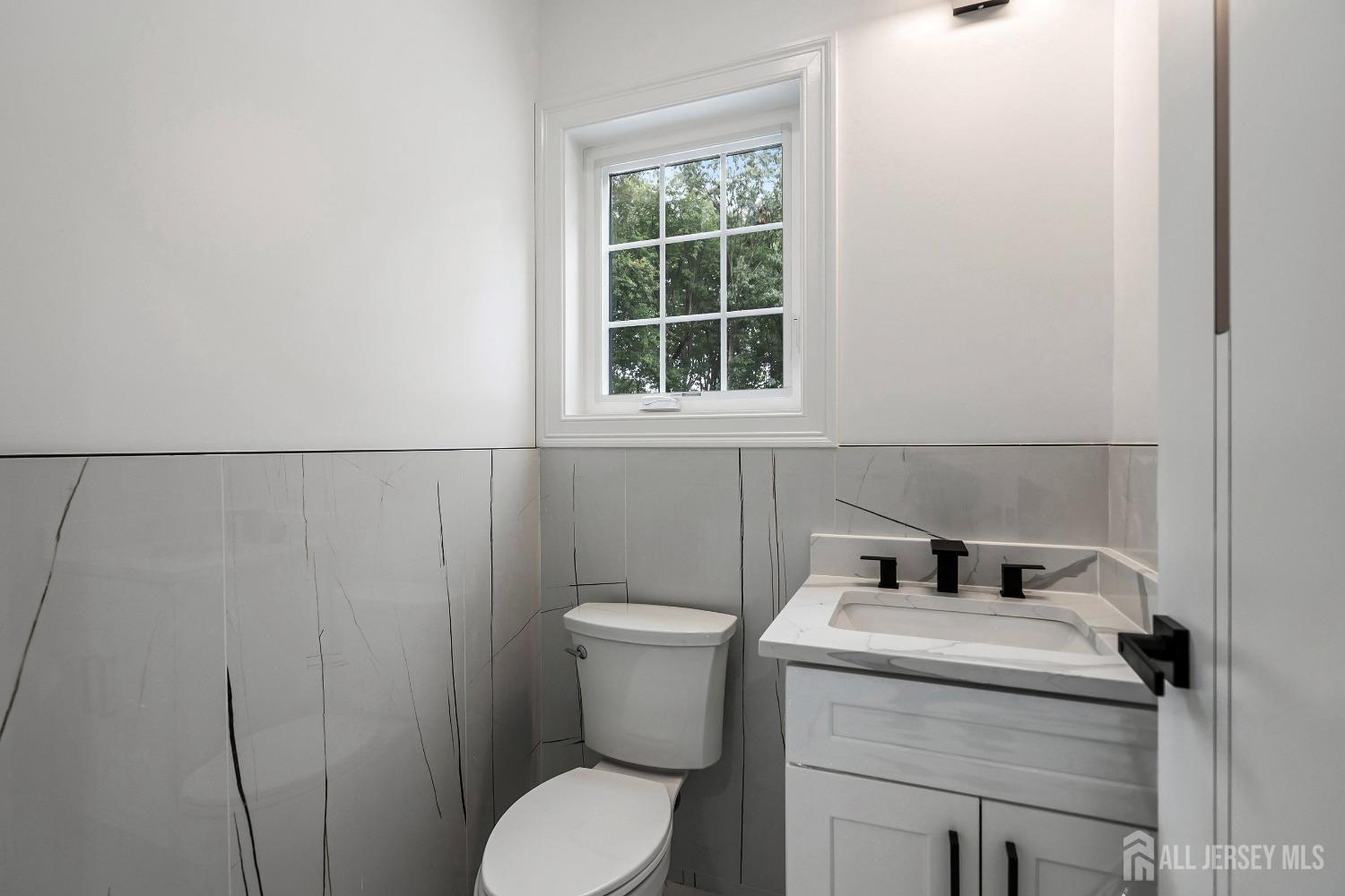 157 Texas Road Morganville, NJ 07751 - Photo 13 of 36