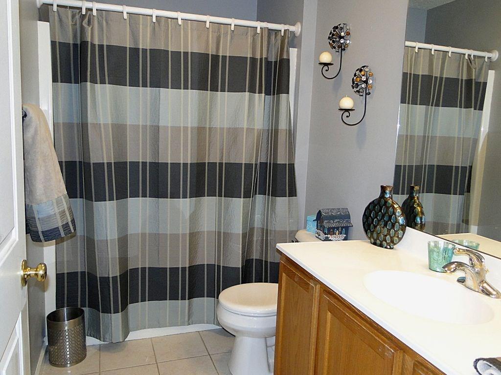 17 Hickory Grade Road Cecil, PA 15321 - Photo 23 of 25 HALL BATH