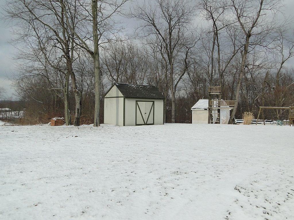 17 Hickory Grade Road Cecil, PA 15321 - Photo 24 of 25 YARD
