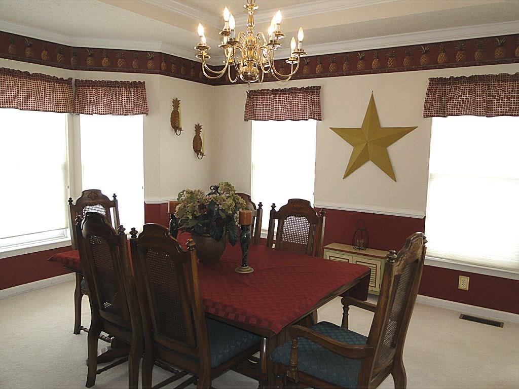 17 Hickory Grade Road Cecil, PA 15321 - Photo 10 of 25 DINING ROOM