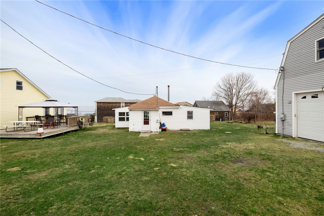 28 Pier Road Portsmouth, RI 02872 - Photo 5 of 24