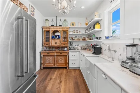 $3,490,000 | 1002 Pass A Grille Way, St. Pete Beach, FL 33706