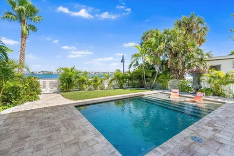 $3,490,000 | 1002 Pass A Grille Way, St. Pete Beach, FL 33706