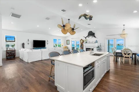 $3,490,000 | 1002 Pass A Grille Way, St. Pete Beach, FL 33706