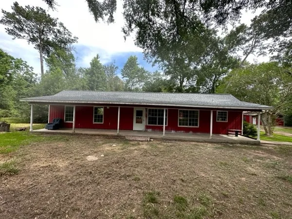 $1,950 | 3400 Ave M, Conroe, TX 77301