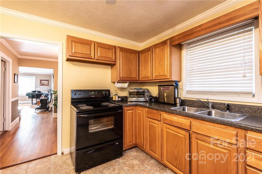 1943 Conley Road Morganton, NC 28655 - Photo 16 of 37 Gallery Image 16