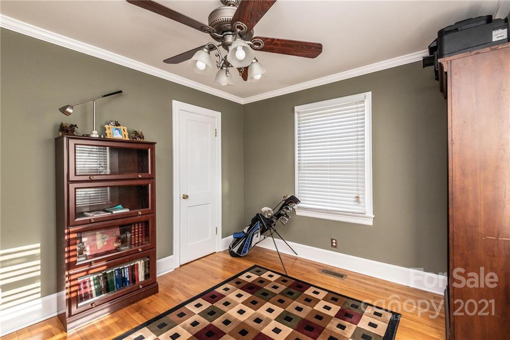 1943 Conley Road Morganton, NC 28655 - Photo 21 of 37 Gallery Image 21