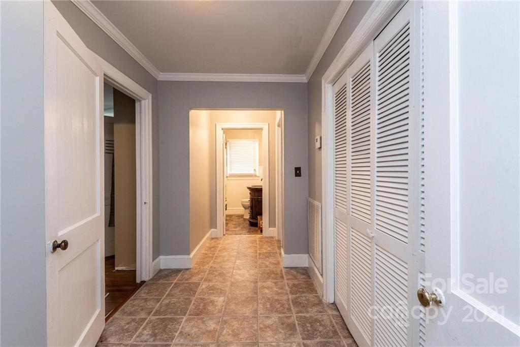 1943 Conley Road Morganton, NC 28655 - Photo 24 of 37 Gallery Image 24