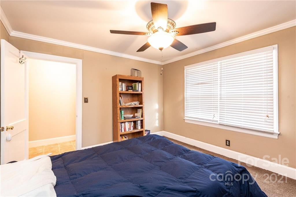 1943 Conley Road Morganton, NC 28655 - Photo 32 of 37 Gallery Image 32