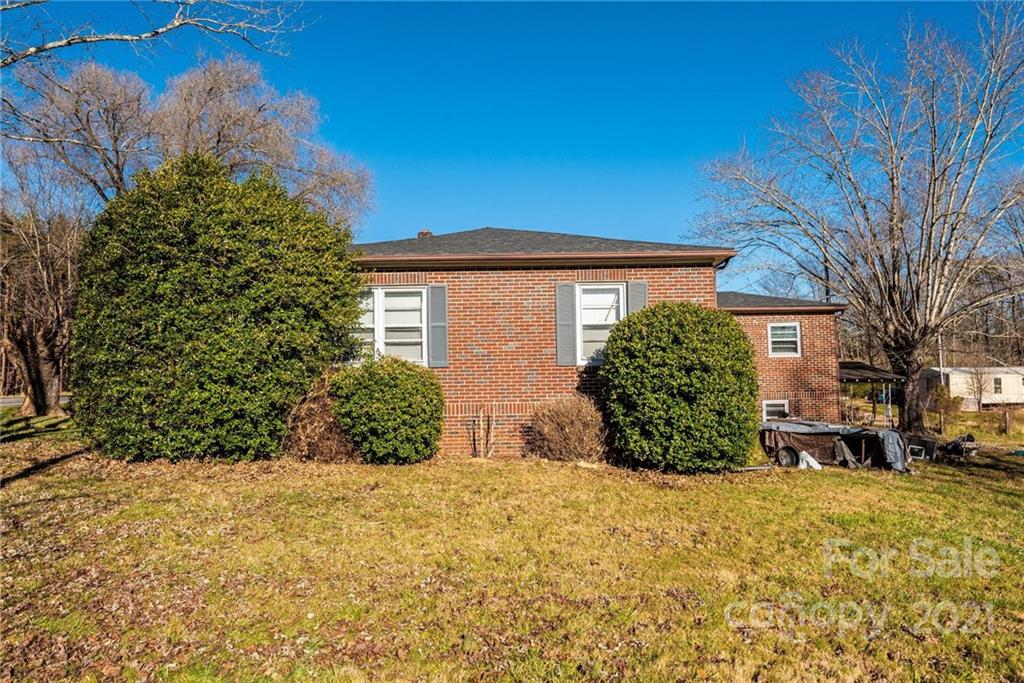 1943 Conley Road Morganton, NC 28655 - Photo 34 of 37 Gallery Image 34