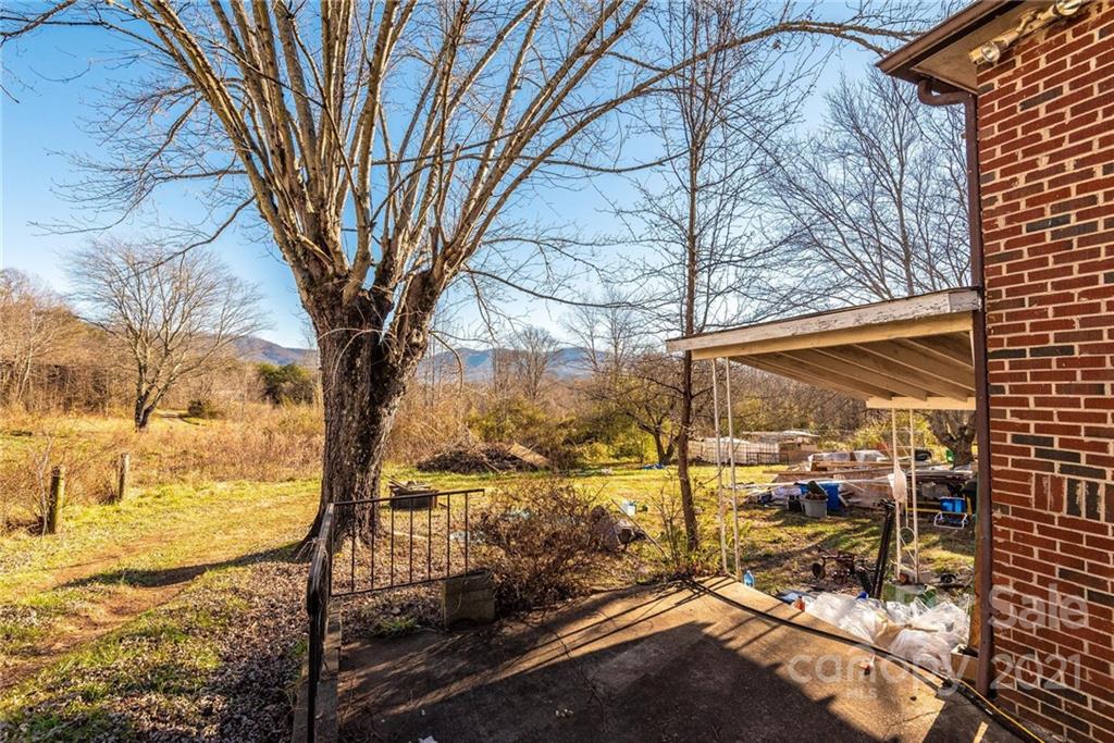 1943 Conley Road Morganton, NC 28655 - Photo 35 of 37 Gallery Image 35