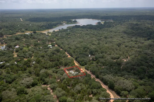 $199,000 | 706 Crooked Creek Drive, Sheridan, TX 77475