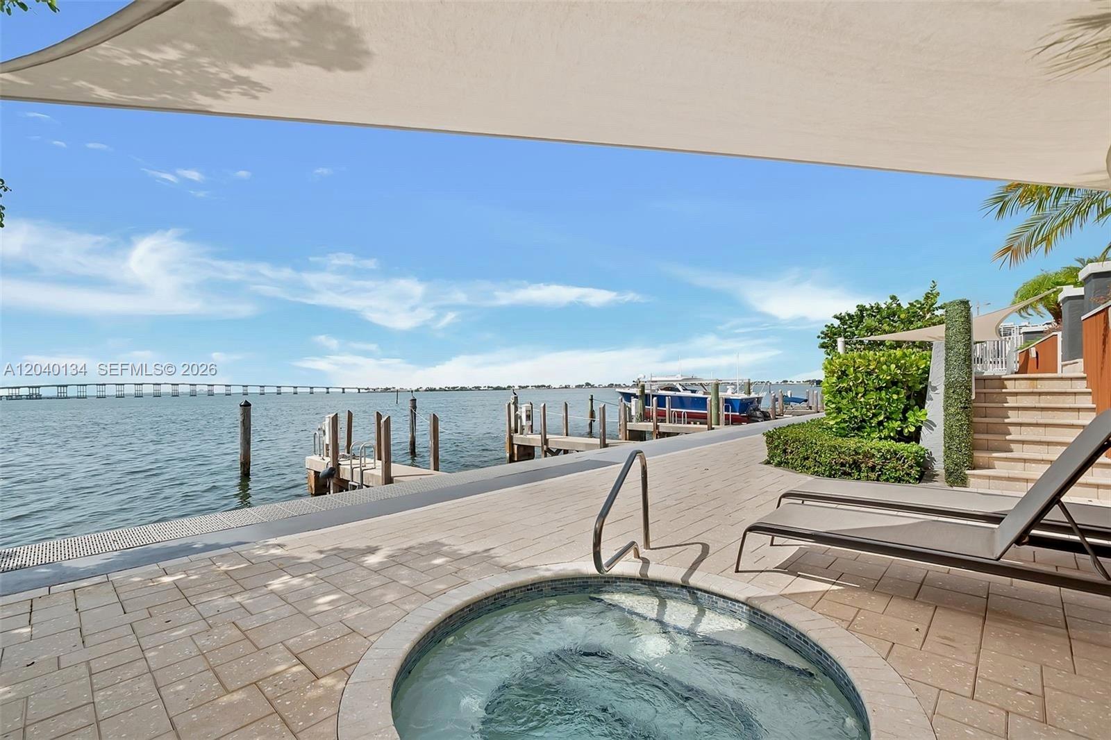 200 Southeast 15th Road, Unit 9I Miami, FL 33129 - Photo 33 of 38