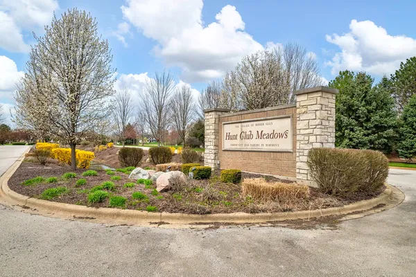 $329,900 | 18490 South Pineprairie Drive, Mokena, IL 60448