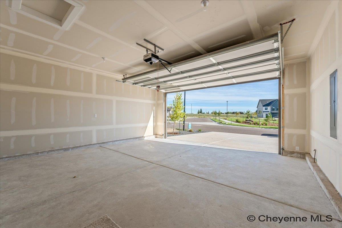 1421 Open Range Road Cheyenne, WY 82007 - Photo 28 of 31 Gallery Image 28