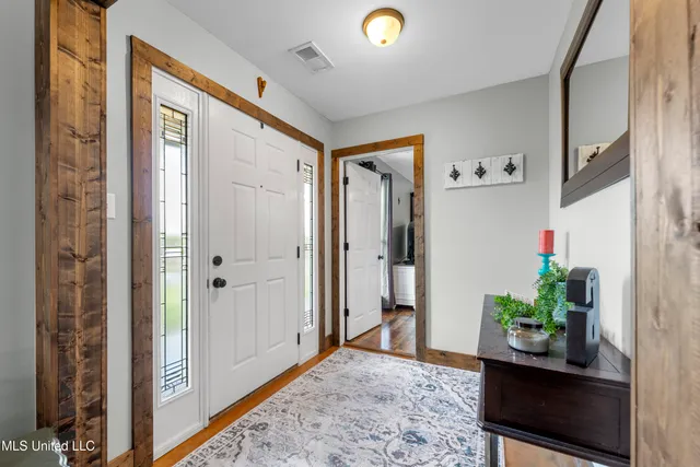 $489,500 | 367 Byhalia Creek Farms Road West, Byhalia, MS 38611