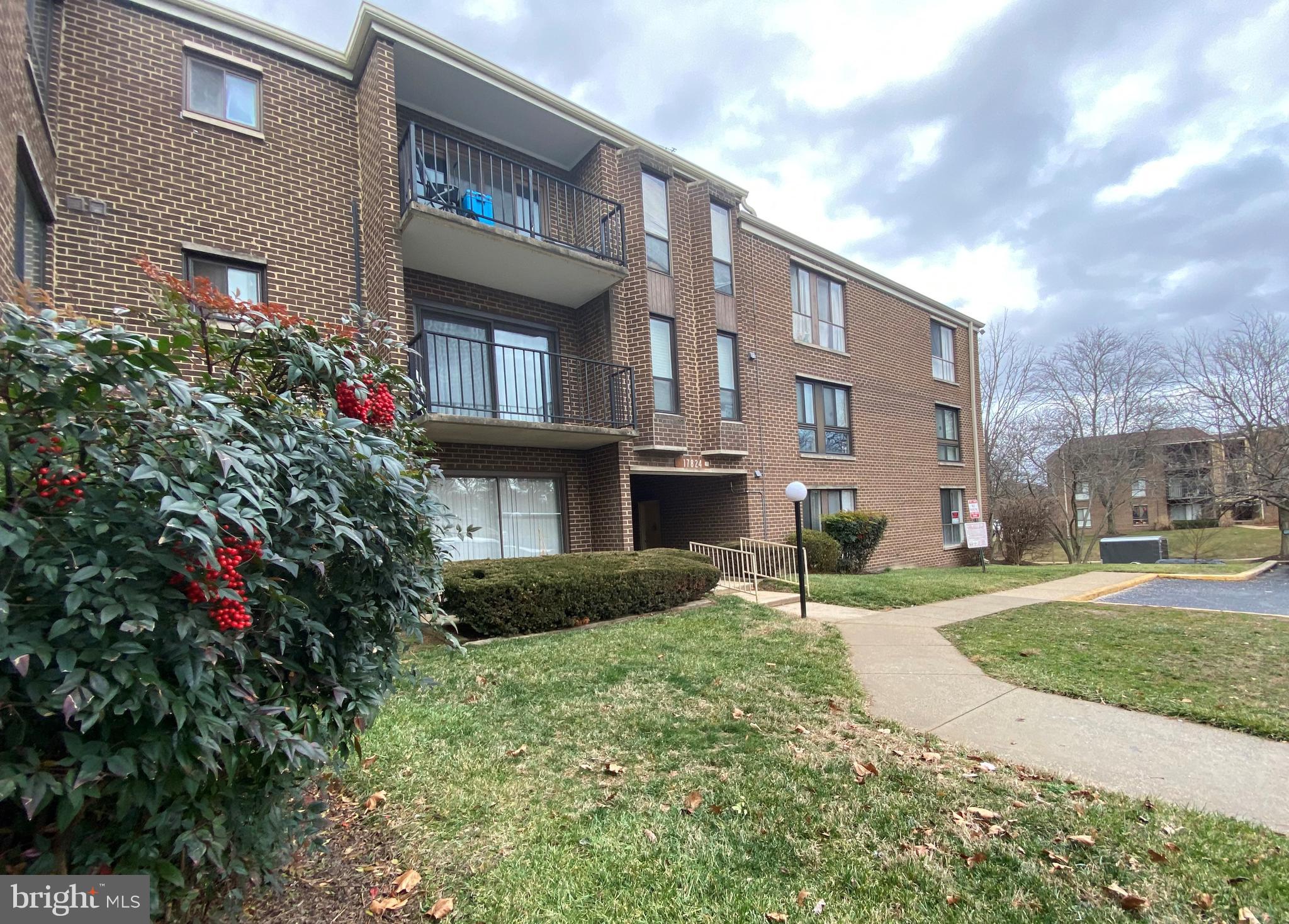 17824 Buehler Road, Unit 188 Olney, MD 20832 - Photo 2 of 21 Building exterior, view 2