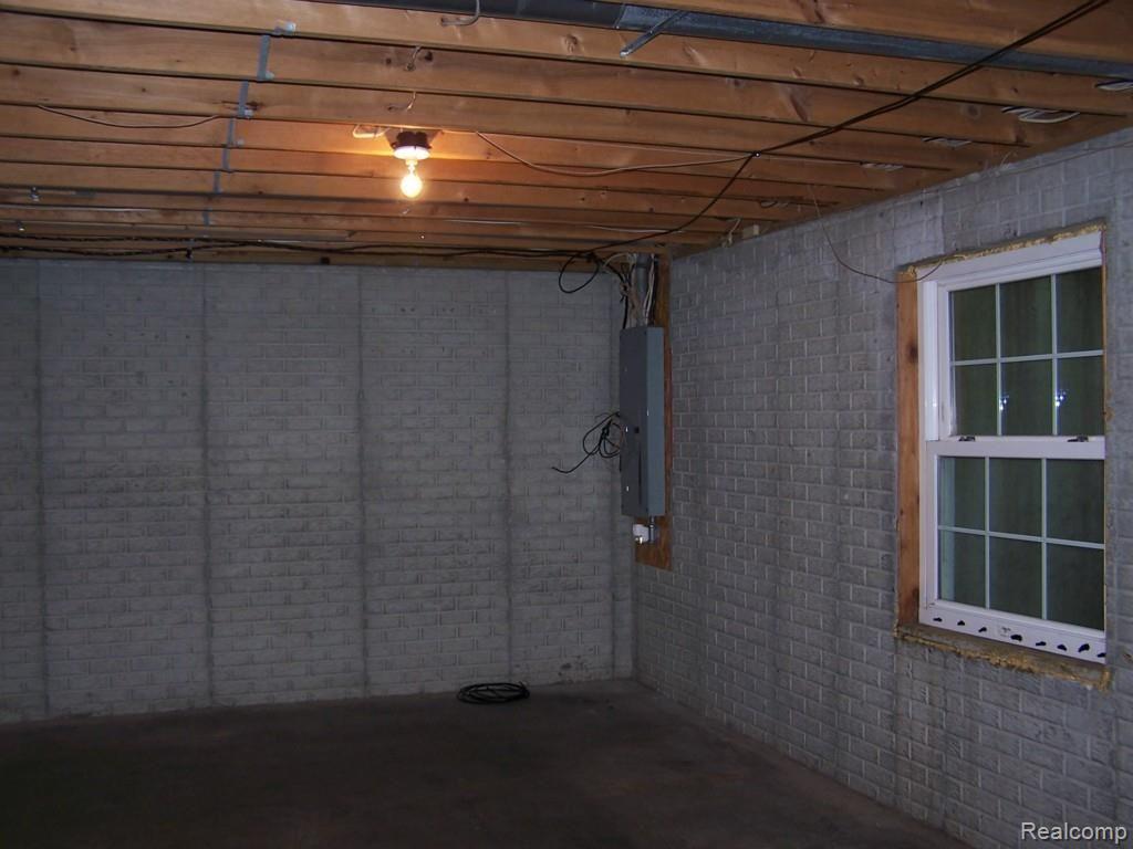 1536 Kern Road Reese, MI 48757 - Photo 16 of 18 Gallery Image 16