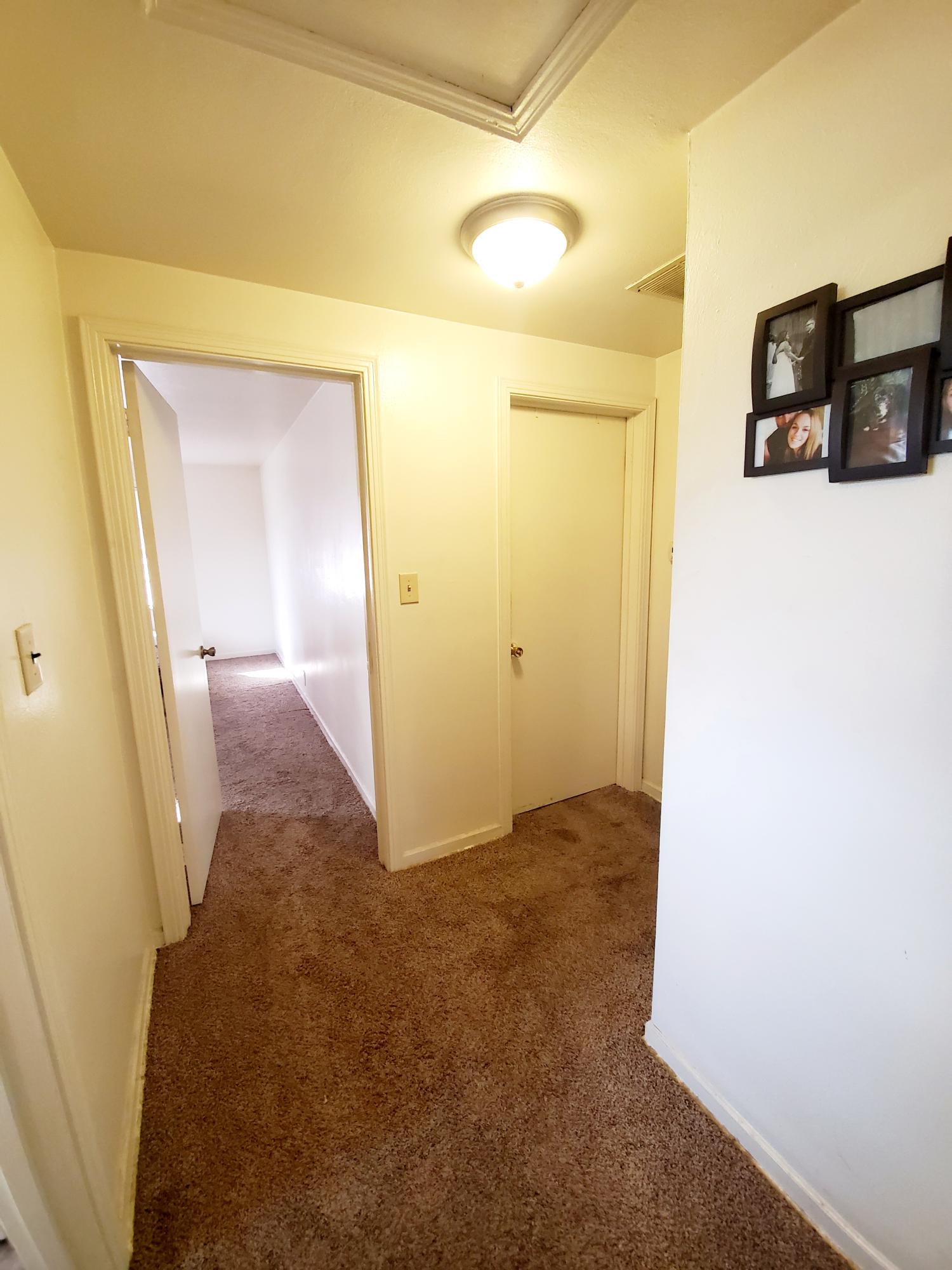 5203 Old Columbus Road Springfield, OH 45502 - Photo 12 of 25