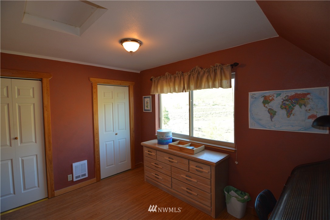 20 Nanasu Road Twisp, WA 98856 - Photo 12 of 25 Gallery Image 12