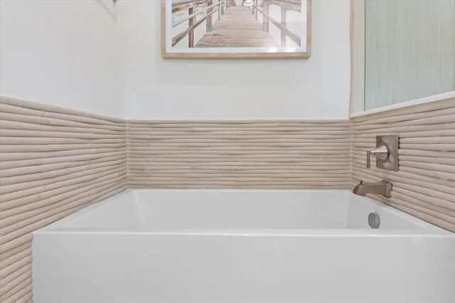 $1,925,000 | 1635 Seabreeze Boulevard, Fort Lauderdale, FL 33316