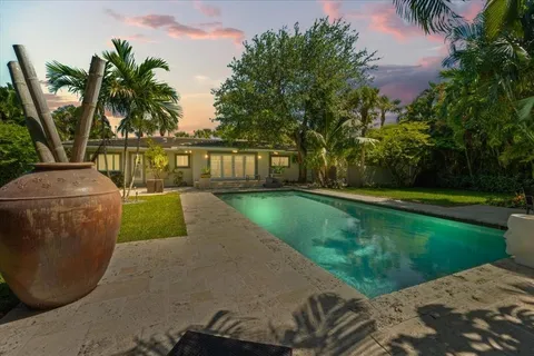 $1,925,000 | 1635 Seabreeze Boulevard, Fort Lauderdale, FL 33316