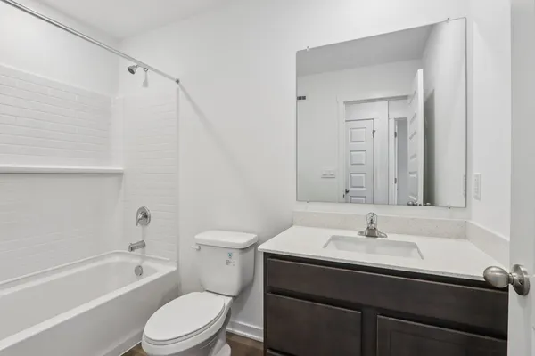 $309,990 | 6520 Linden Trail, Unit E, Wonder Lake, IL 60097