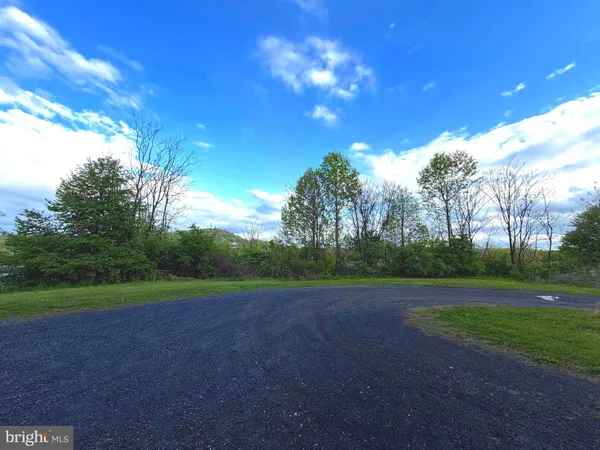 $250,000 | 0 Old Lancaster Pike, Reinholds, PA 17569